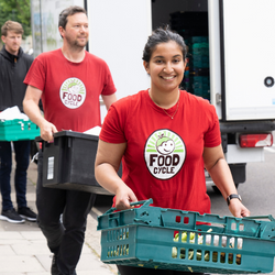 Metro Rod helps FoodCycle support mental health and wellbeing across local communities
