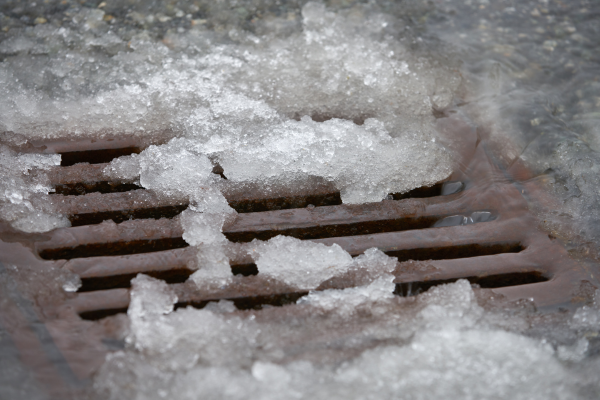 5 Top Tips to Keep Your Drains Out of Sight and Out of Mind Over Winter