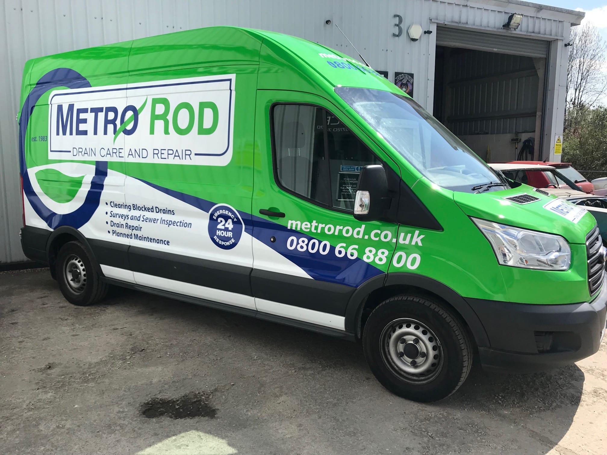 METRO ROD LONDON CENTRAL, 1ST VAN WITH THE NEW BRANDING! Metro Rod